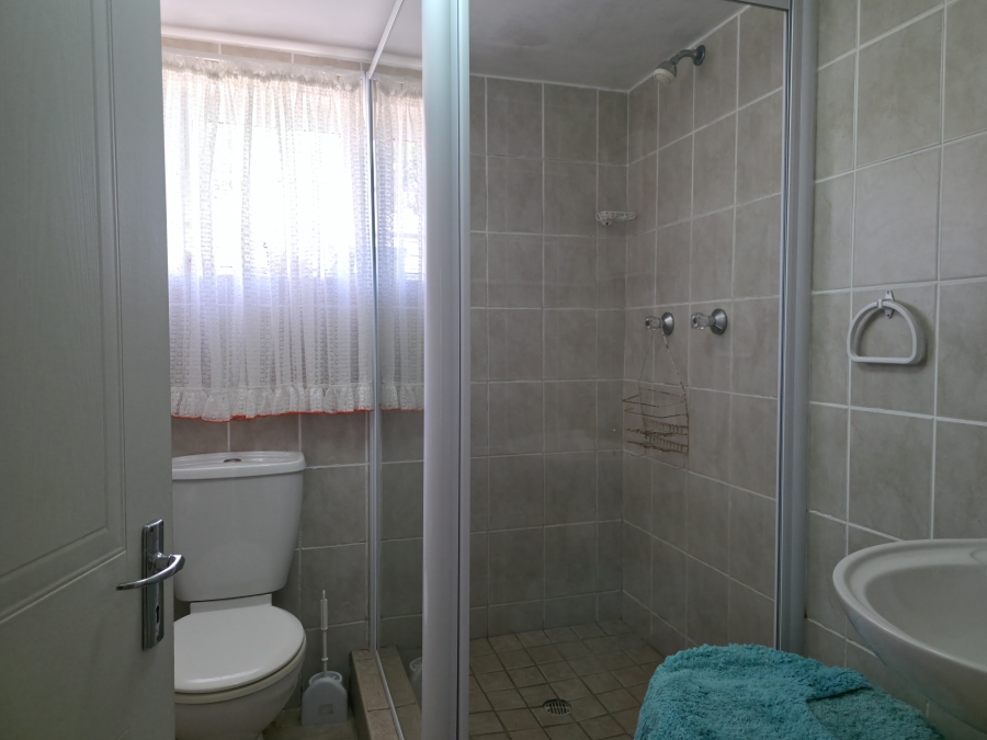 3 Bedroom Property for Sale in Wavecrest Eastern Cape